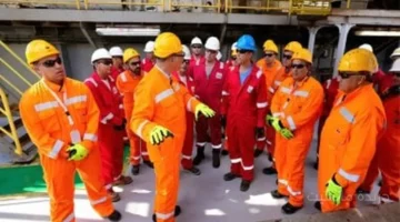 تحرك مصري جديد.. وزير البترول يتابع استعدادات القاهر 2 لحفر بئر واعدة لإيني في المتوسط 1